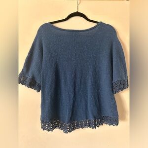 XL Blue short sleeve lace sweater